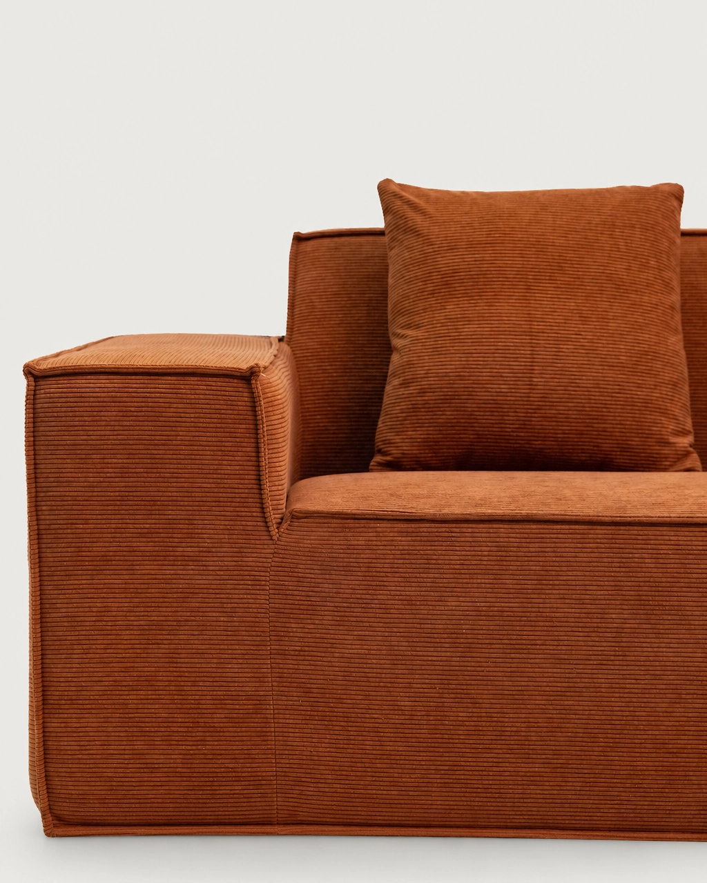 Brel 2-Seater Sofa in orange ribbed fabric with square arm and cushion